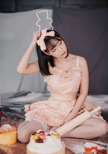 变成黑皮肤和朋友做了_高清免费观看超清